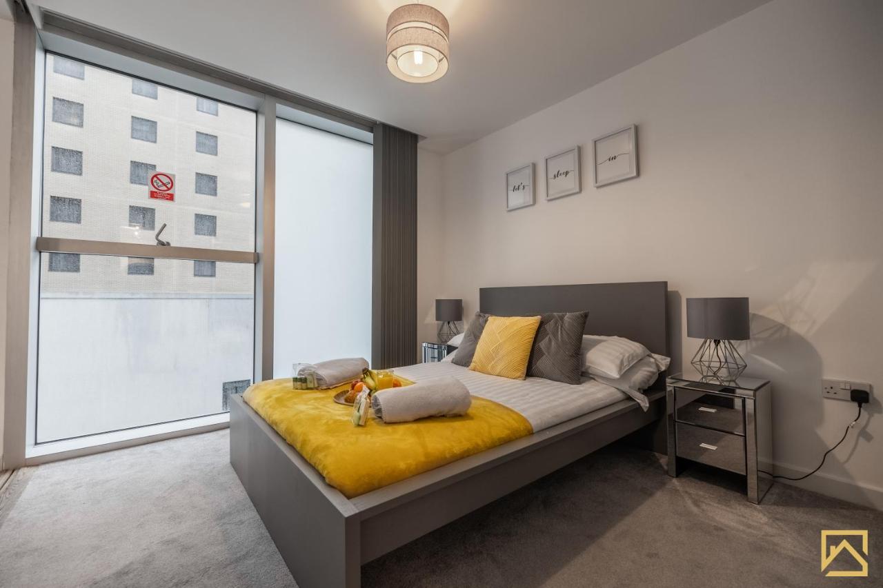 Modern 1 Bed In Central Mk, Free Parking, Smart Tv, Manhattan House By Valore Property Services ميلتون كينيز المظهر الخارجي الصورة